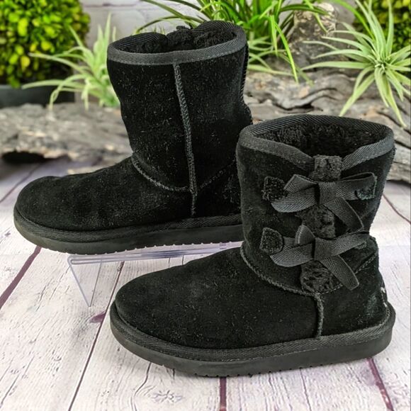 Koolaburra by UGG® Kids Victoria Short Boots - Picture 1 of 10